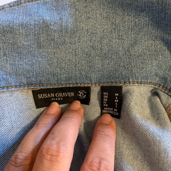 Jean Jacket - Picture 3 of 4